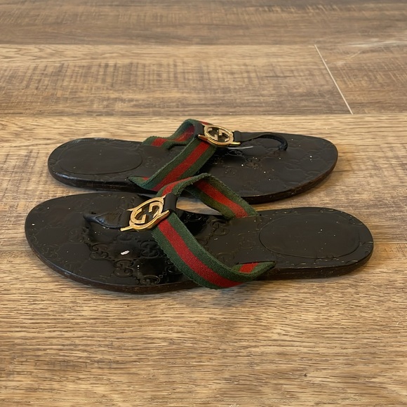 Gucci Flip Flops - Picture 4 of 6